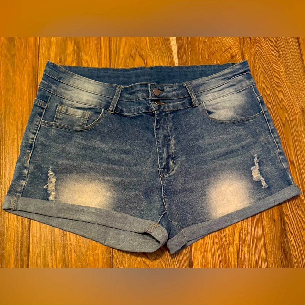 Women’s Distressed Denim Shorts